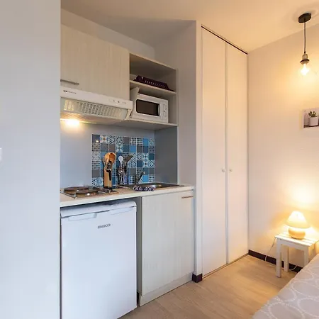 Tithome 1 - Gare, Centre Ville, Vue Montagne Et Chateau Apartment *