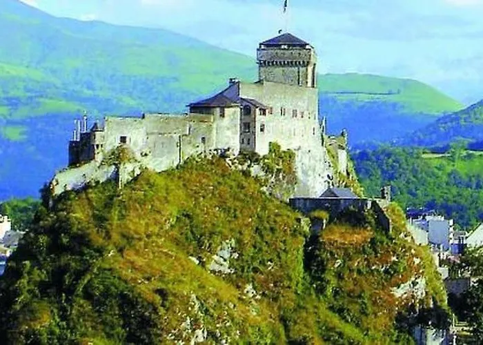 Lejlighed Tithome 1 - Gare, Centre Ville, Vue Montagne Et Chateau